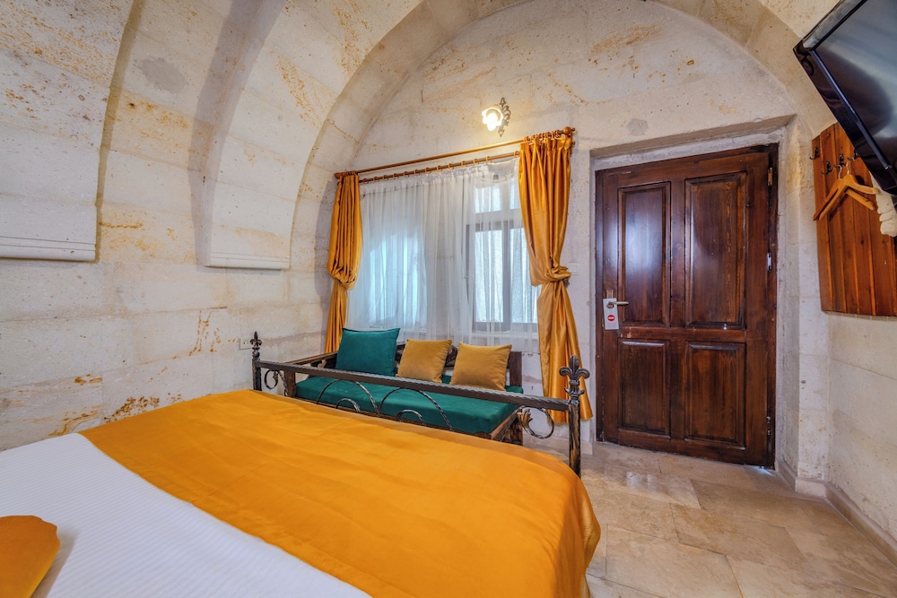 Onur cave cappadocia