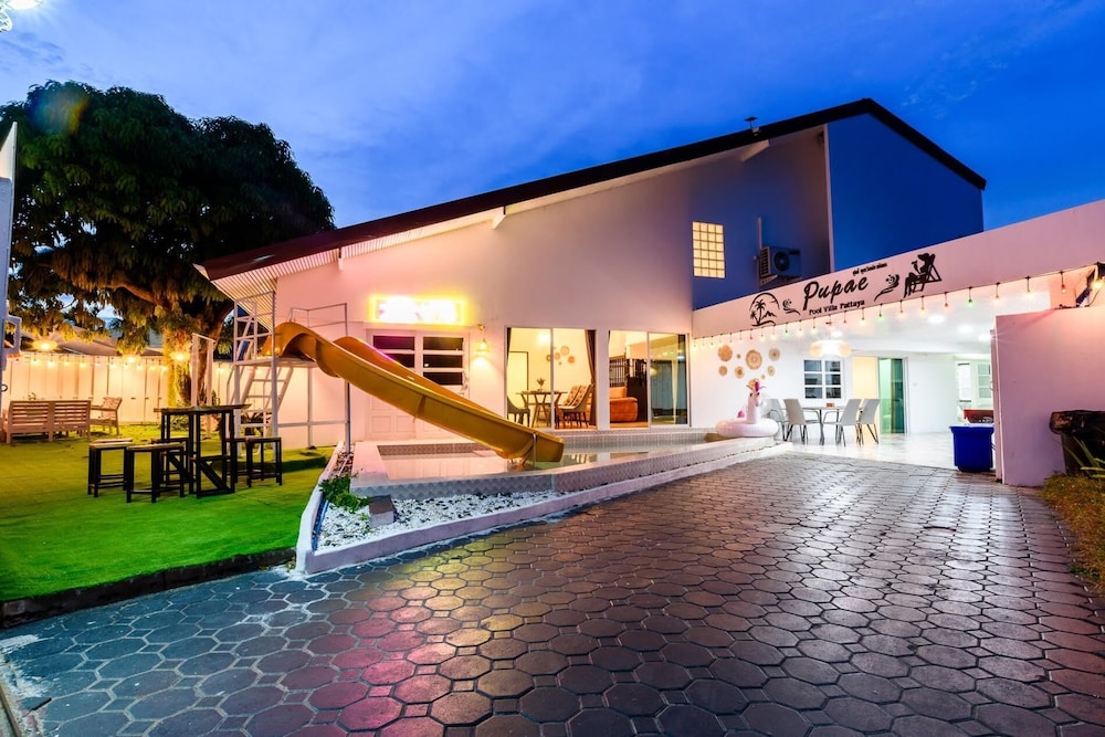 Jomtien 5BR Beach Pool Villa JB5