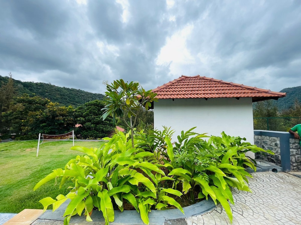 Aara Jungle Resortes Pvt Ltd