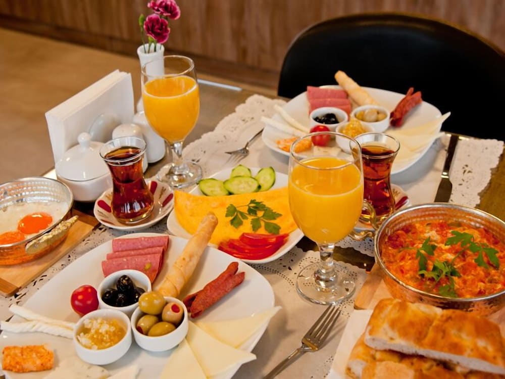 HİLL LİFE HOTEL
