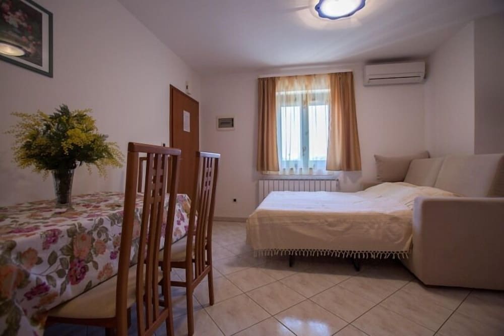 Villa Mara