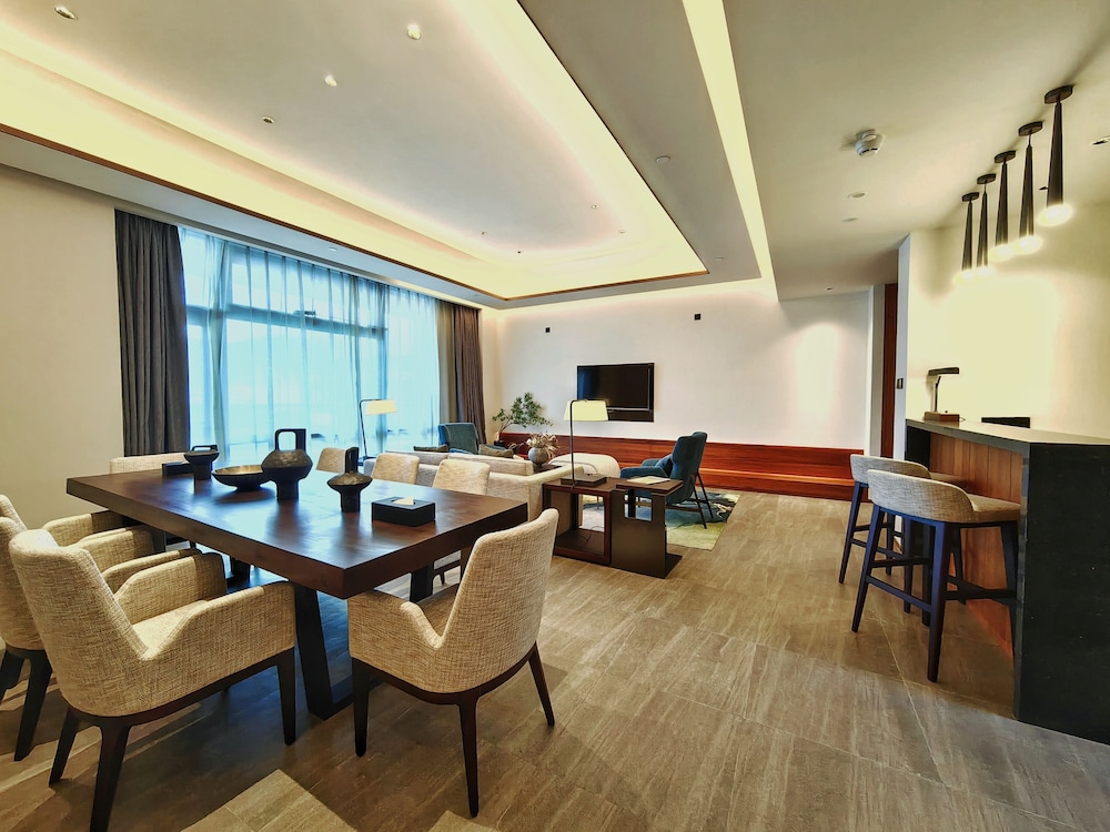 Oakwood Suites Chongli