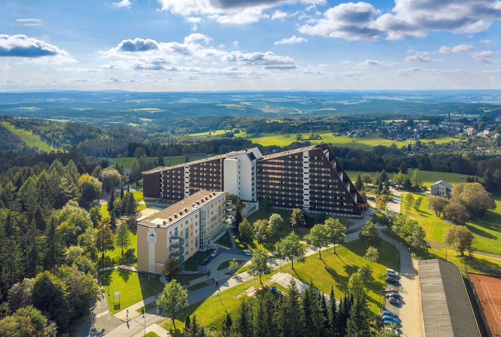 Chalet in Vogtland With Ski Area & Water Park