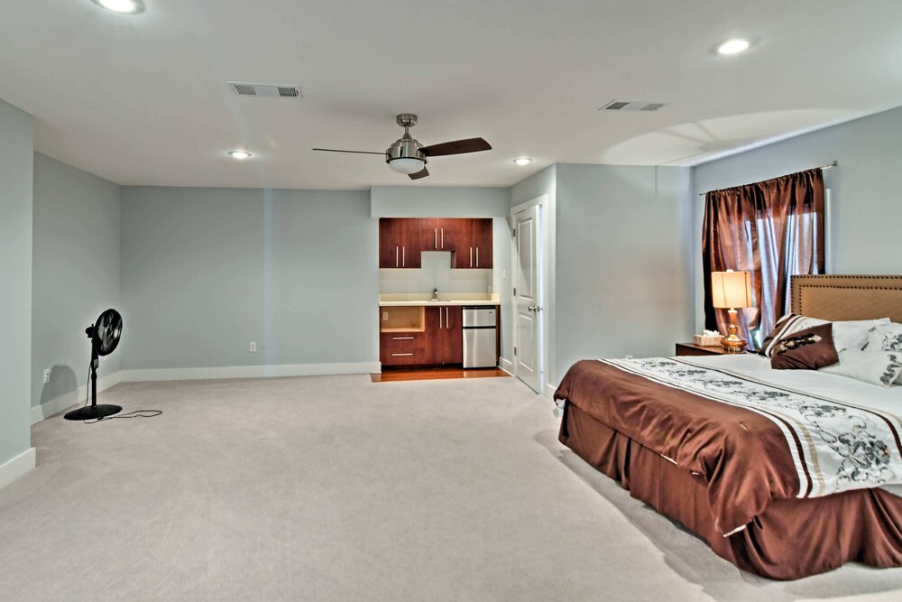 Gorgeous Ocean Springs Waterfront Home w/ Dock! view 4