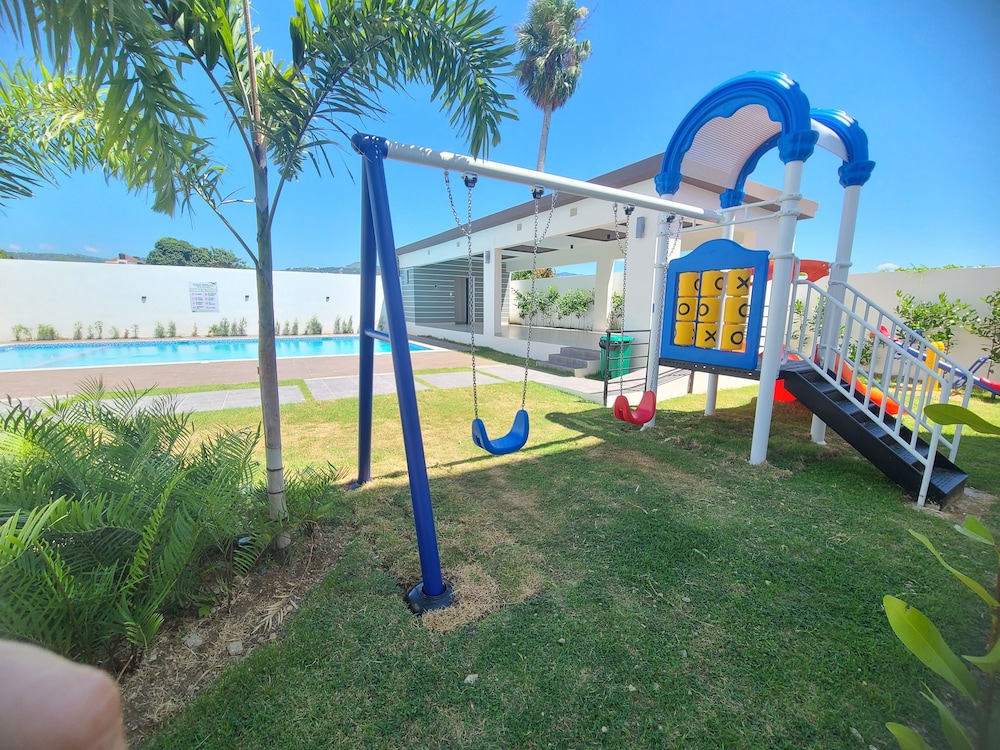 Bello con piscina