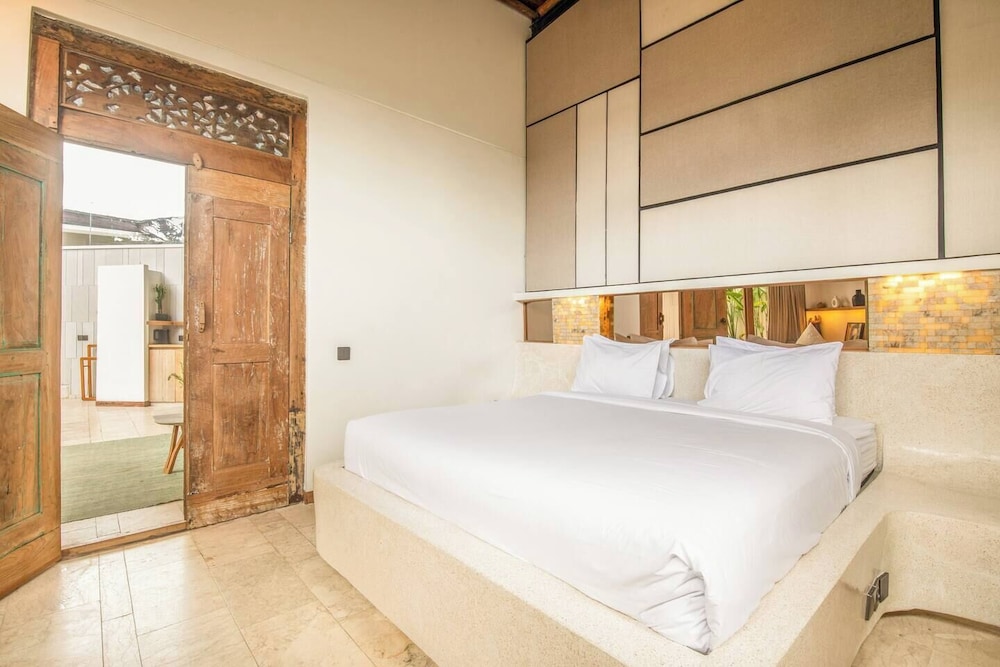 Cozy 1-br Villa, 800m From Echo Beach