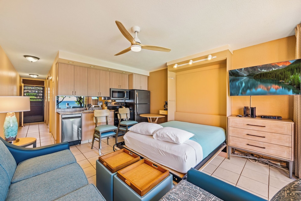 Kuleana Club - 606
