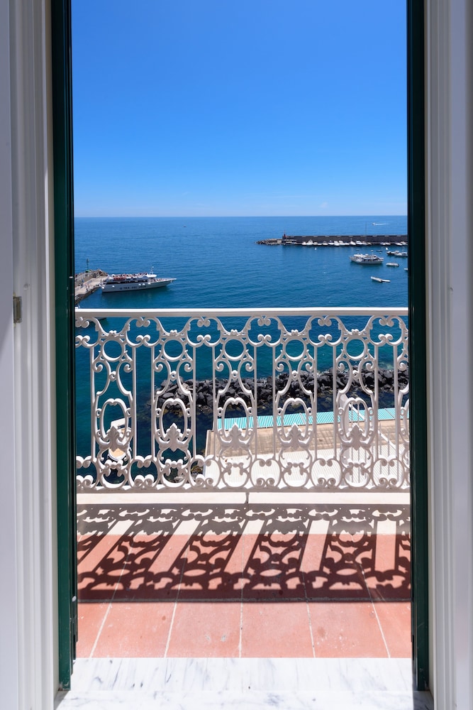 Vista D'Amalfi