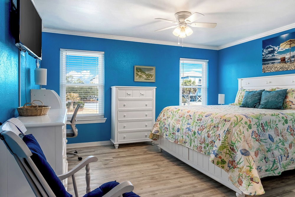 Beach Bum by Southern Vacation Rentals