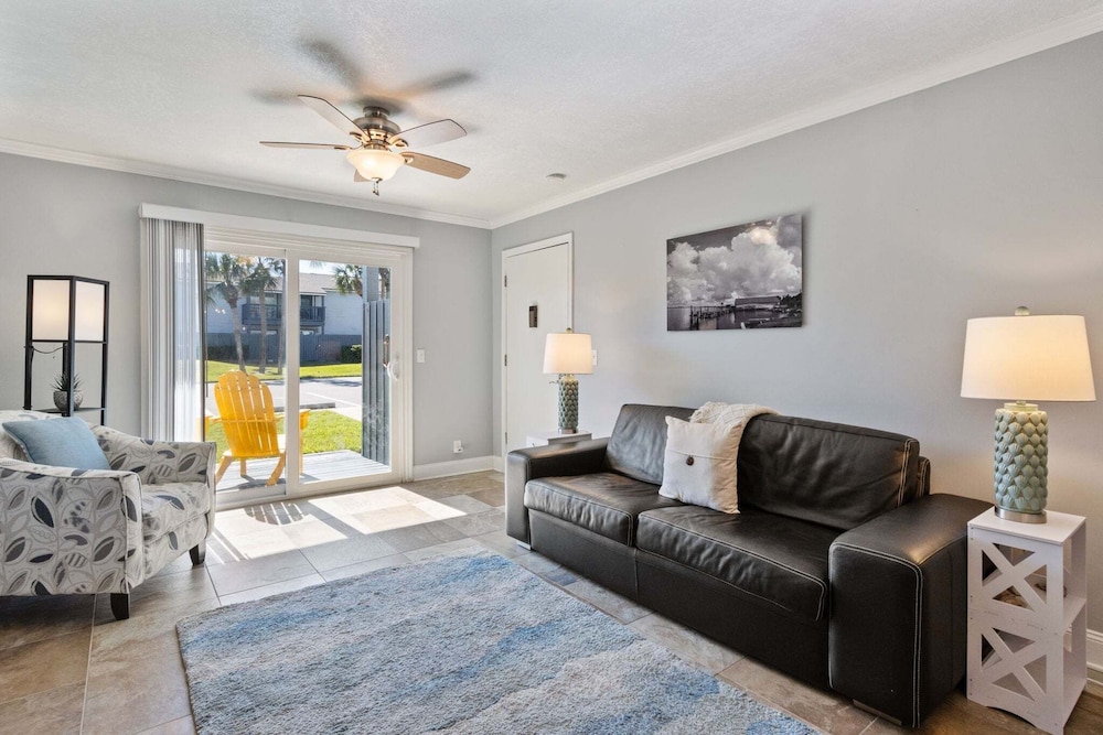 Fernandina Shores 6398 2 Bedroom Condo