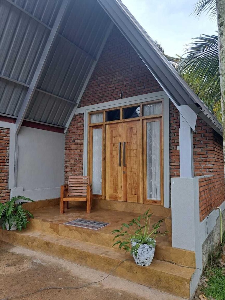 Steps Garden Resort