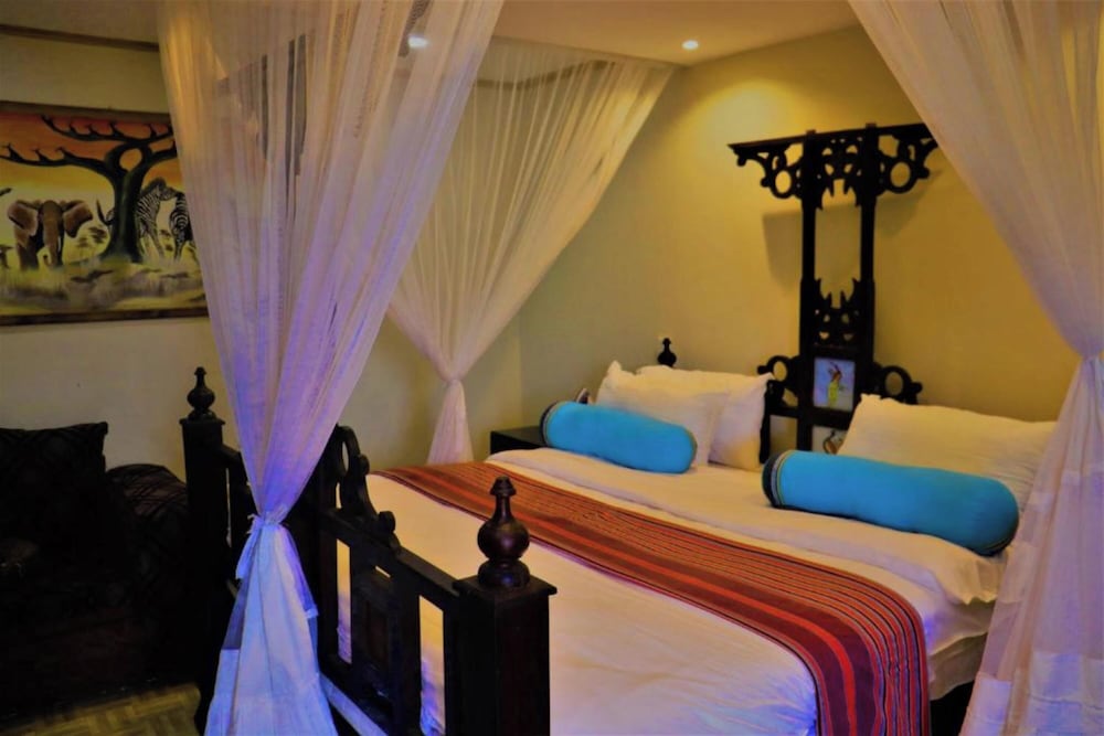 Saba House & Lodges