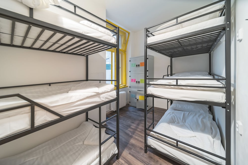 Hostel Orange