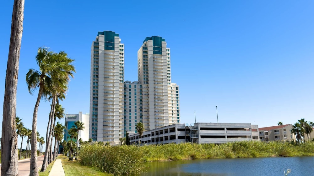 Penthouse Jr Unrivaled Luxury Insane Views 3 Bedroom Apts