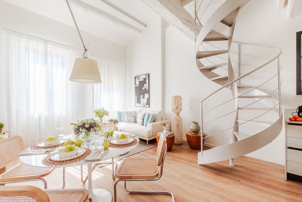 Large Apartment in Sankt Georgen With Balcony