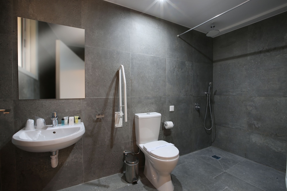 Nicosia Vacations - Centrum Hotel - Property Image 4