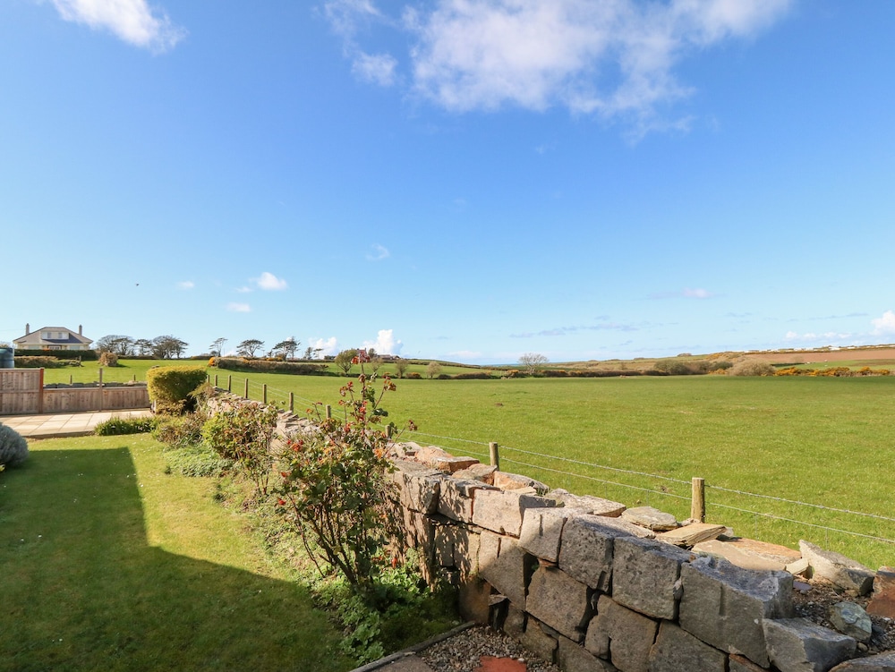 Llwyn Celyn
