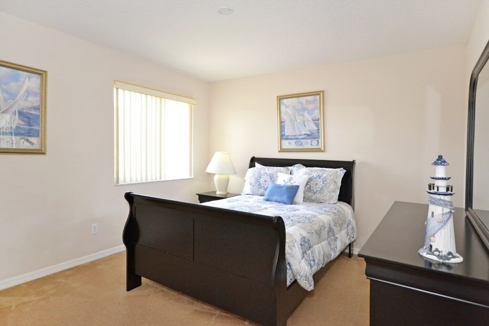 Corvina Villa 5 Bedroom Home by Redawning view 2