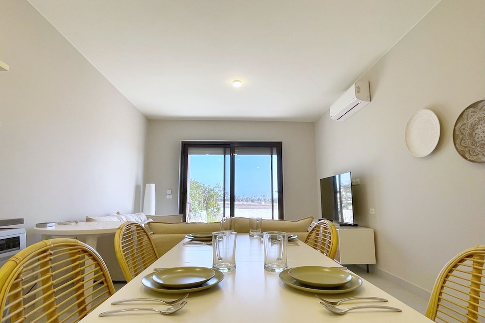 Xuru Stays I Genial 2 BDR w / Pool Access @ Cyan El Gouna