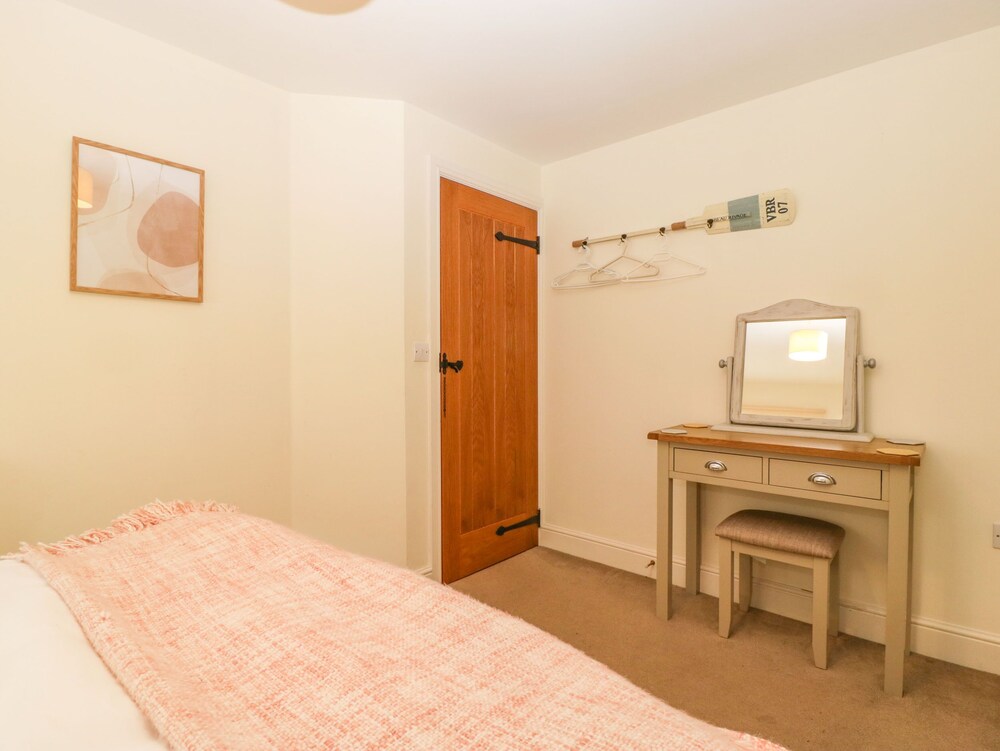 9 Malthouse Court view 5