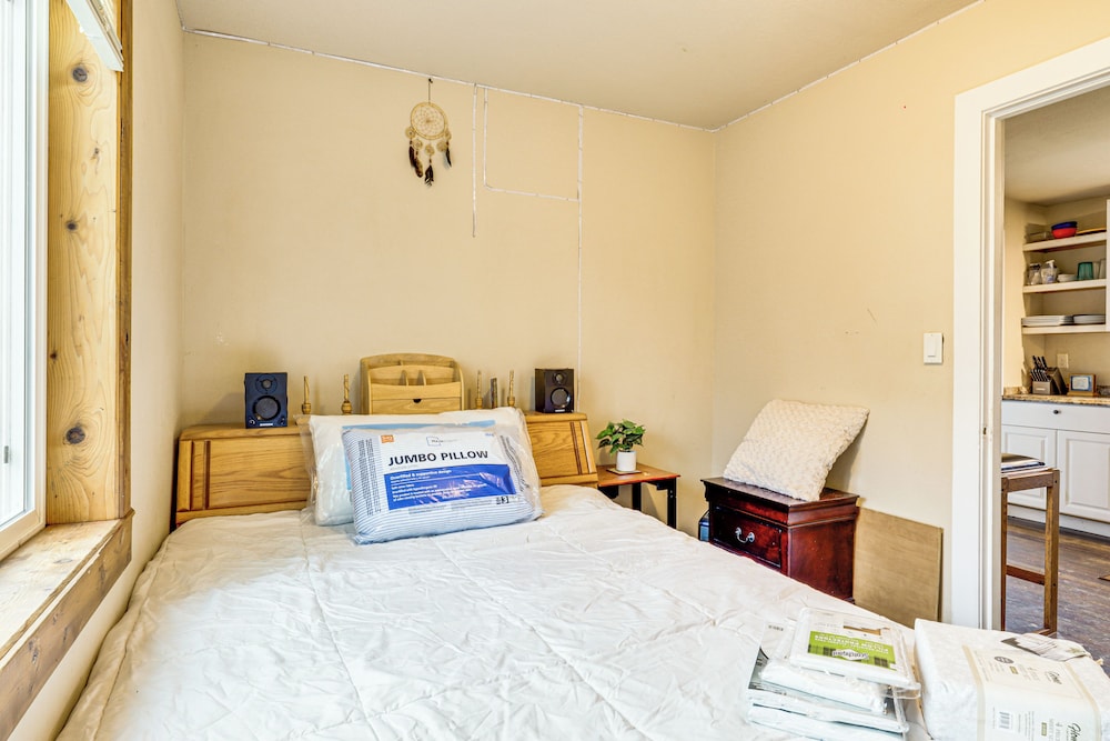 3 Mi to University of Oregon: Cozy Home