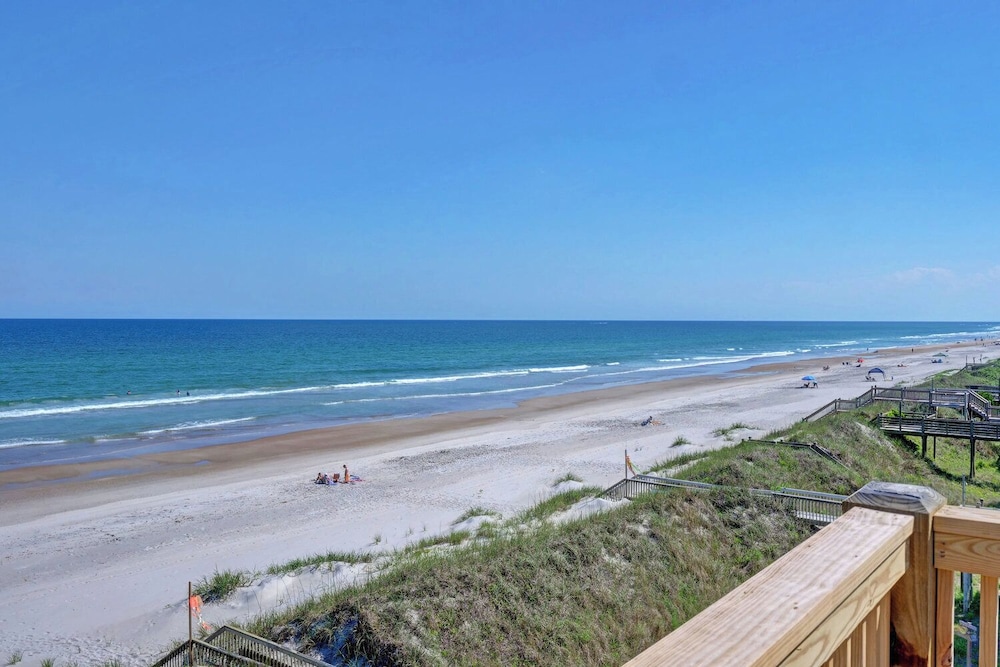 Next to Sea Gallery by Topsail Realty