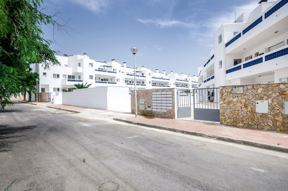Santa Luzia Residence by MarsAlgarve