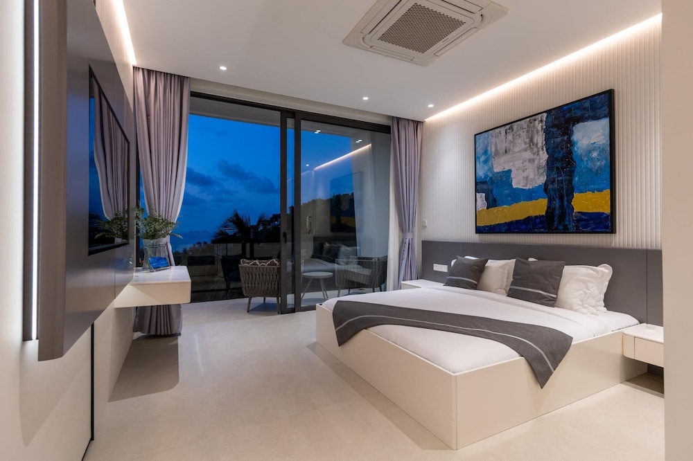 4 Bed SeaView Villa with Breakfast KBR32