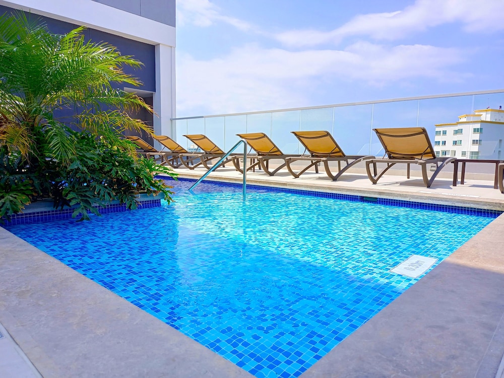 Apartasuites Ambar Roca - Rodadero