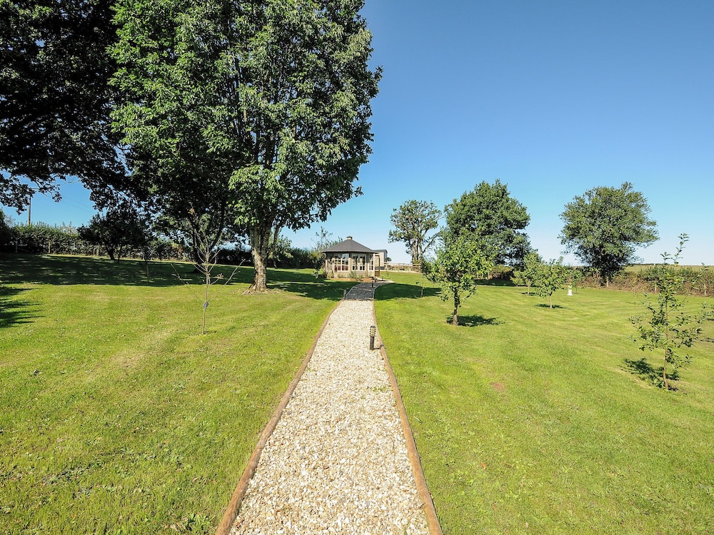Orchard Retreat