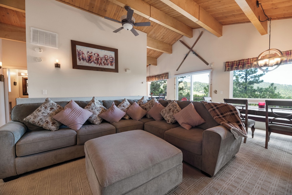 Chalet Colusa