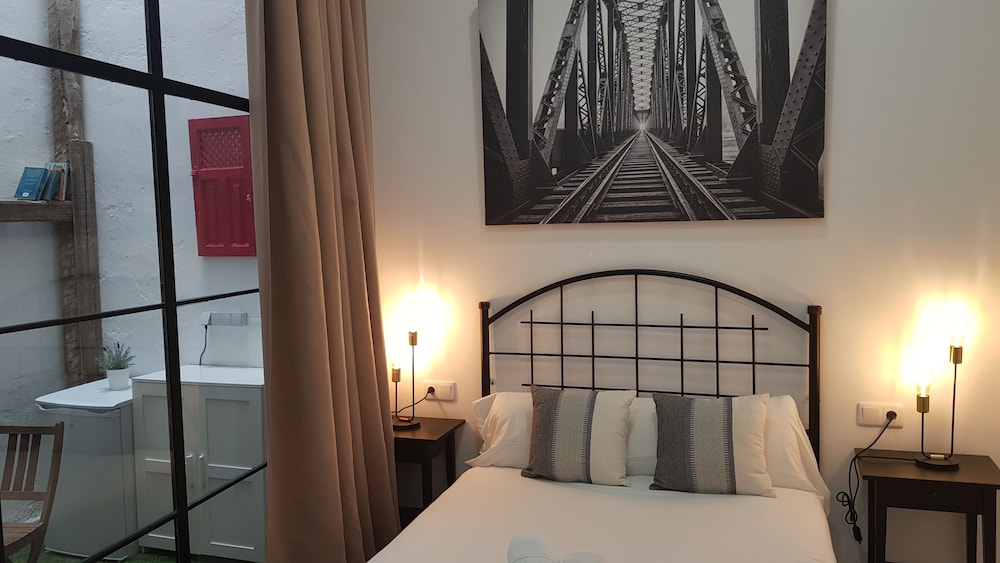 ISA SEVILLA Suites