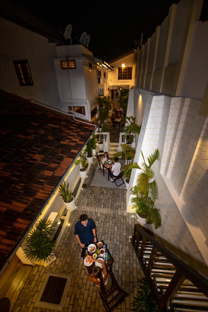 New Old Dutch House - Galle Fort