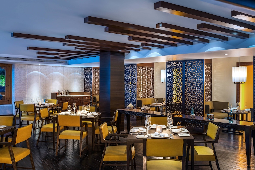 Le Meridien Paro, Riverfront