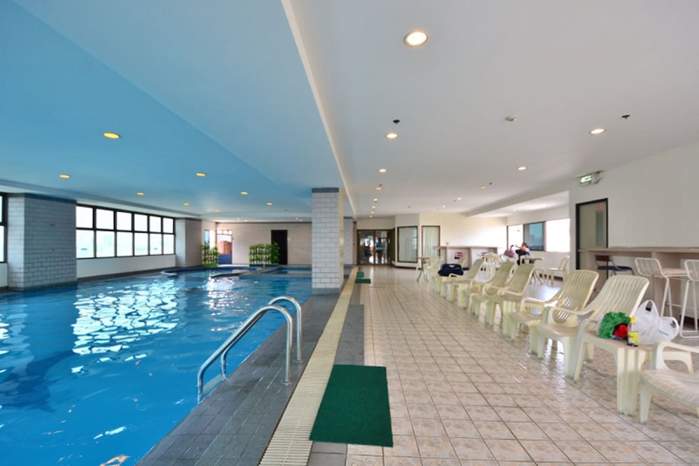 Piyavan Tower Serviced Apartment