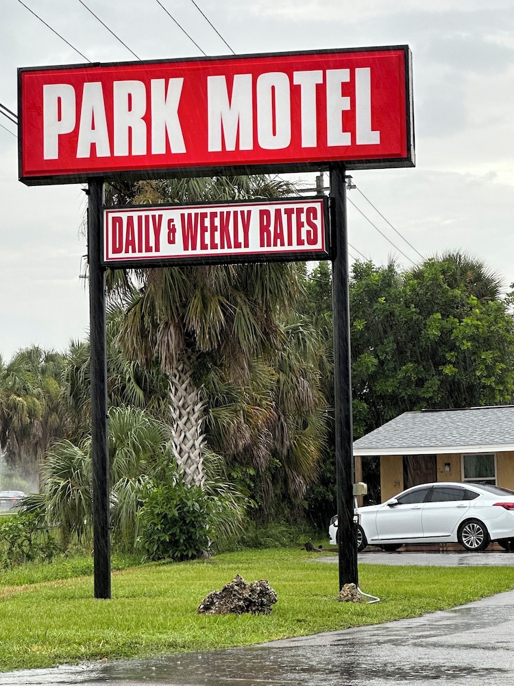 Park Motel