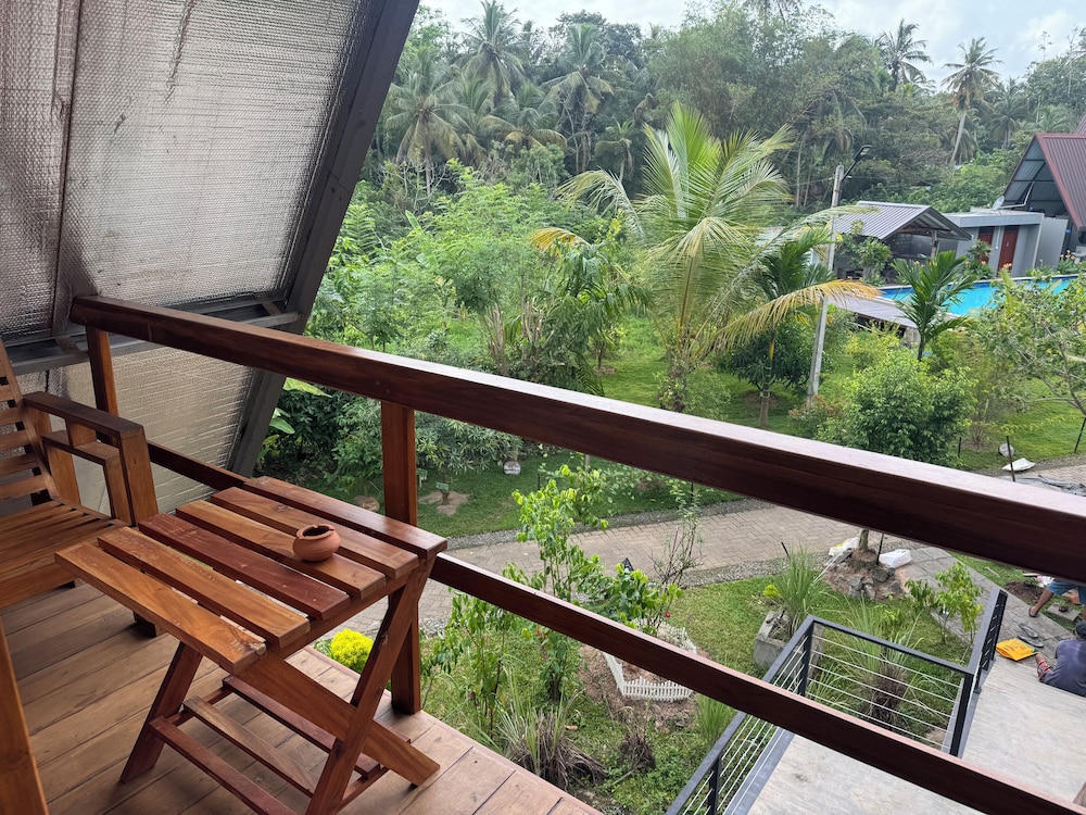 Steps Garden Resort