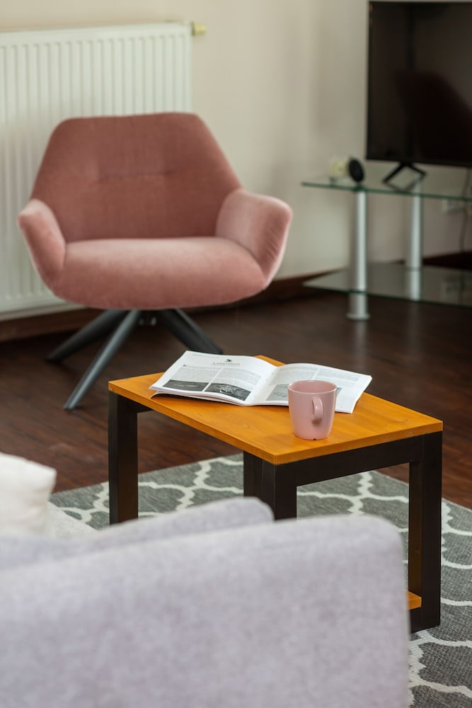 Apartment Banderii Warsaw by Renters view 3