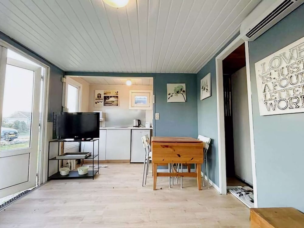 Lovely Holiday Home in Vlaanderen With Garden