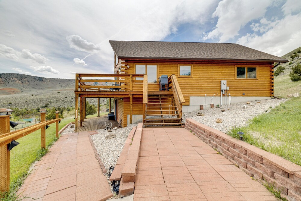 Walk to Sinks Canyon State Park: Spacious Home!