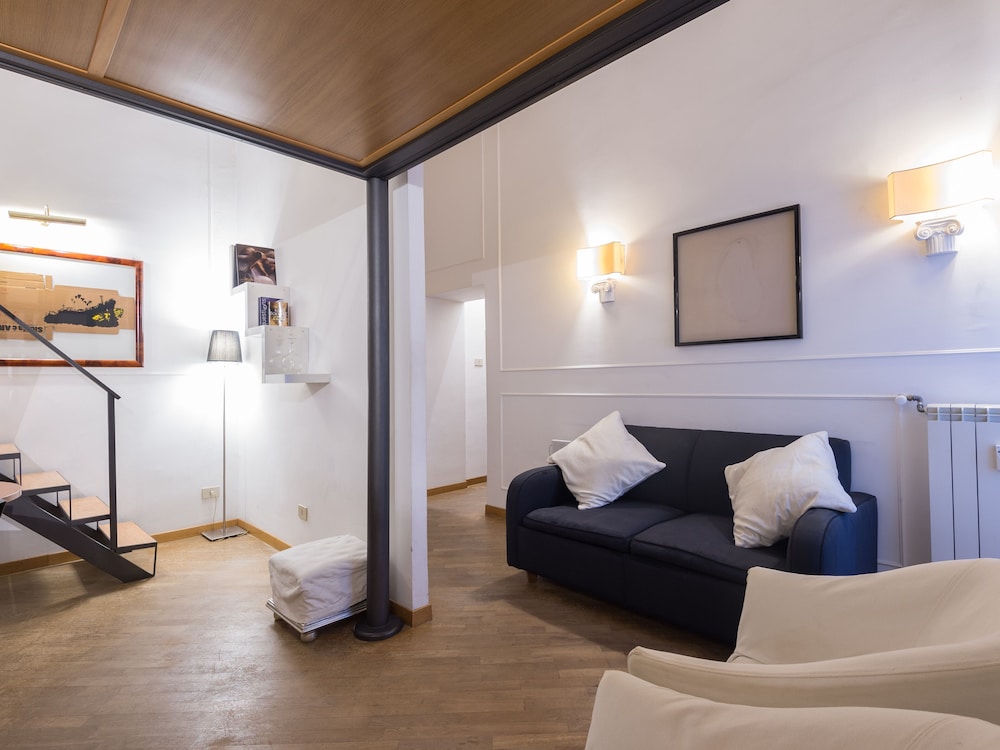Ara Pacis Luxury Loft