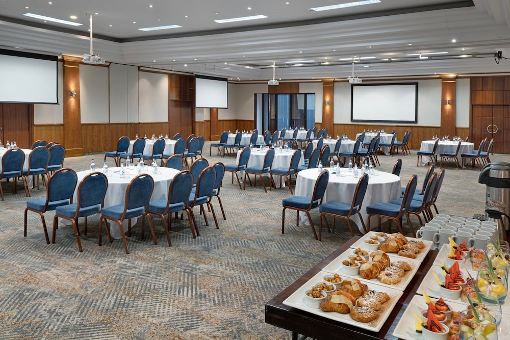 Gateshead Vacations - Delta Hotels by Marriott Newcastle Gateshead - Property Image 1