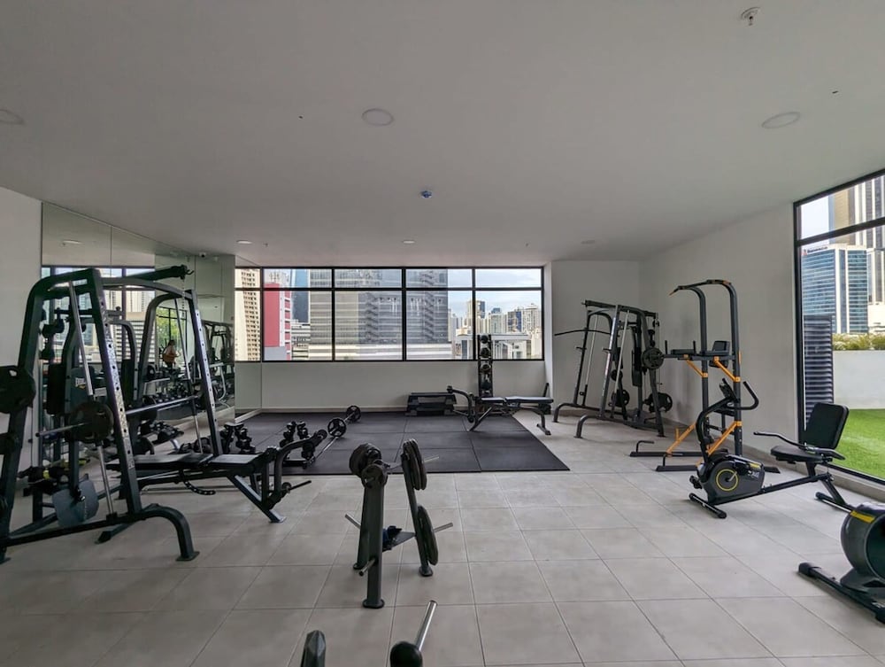 w Majestic 1BR w Beautiful View in Calle 50