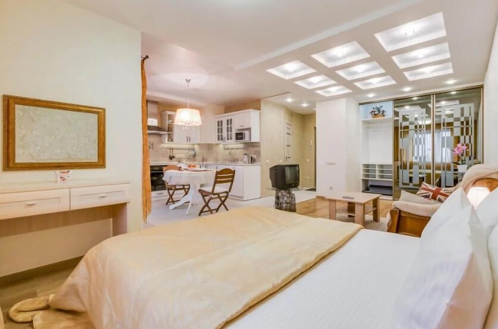 Apartment Leto view 3