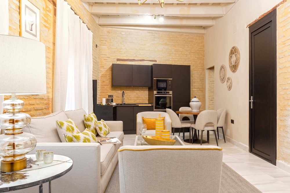 Modern Apartment in Seville Center Acetres I