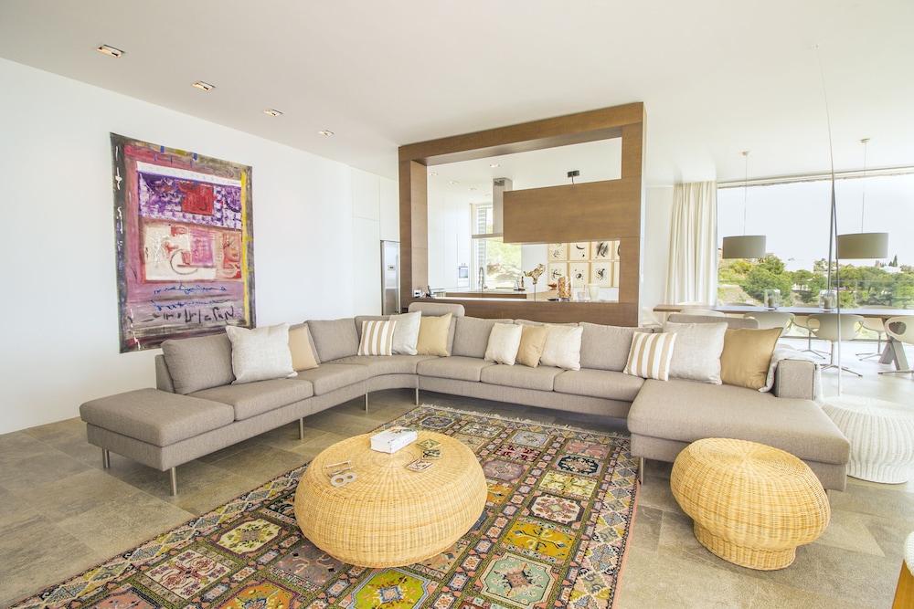 Cubo's Villa el Meandro view 3