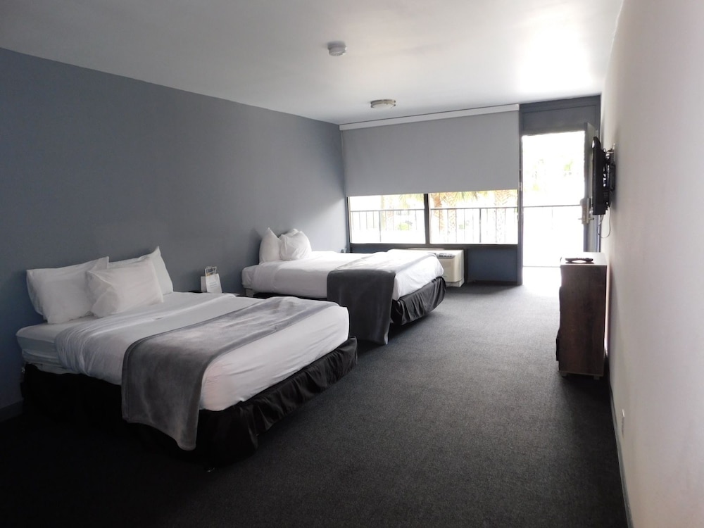 Ramada by Wyndham New Orleans