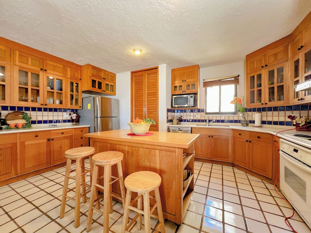 Terrasol Oceanview Condo with Patio