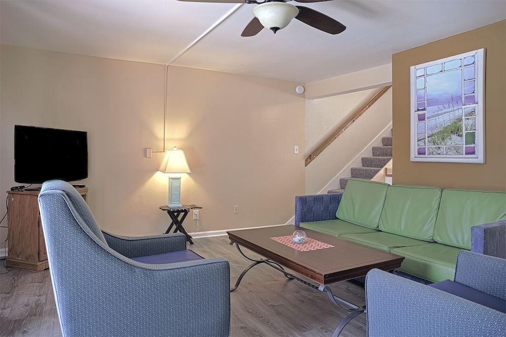 Colonial Inn Motel