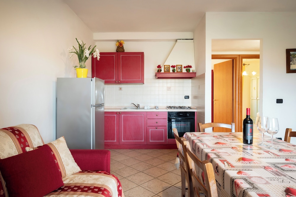Follonica Apartments